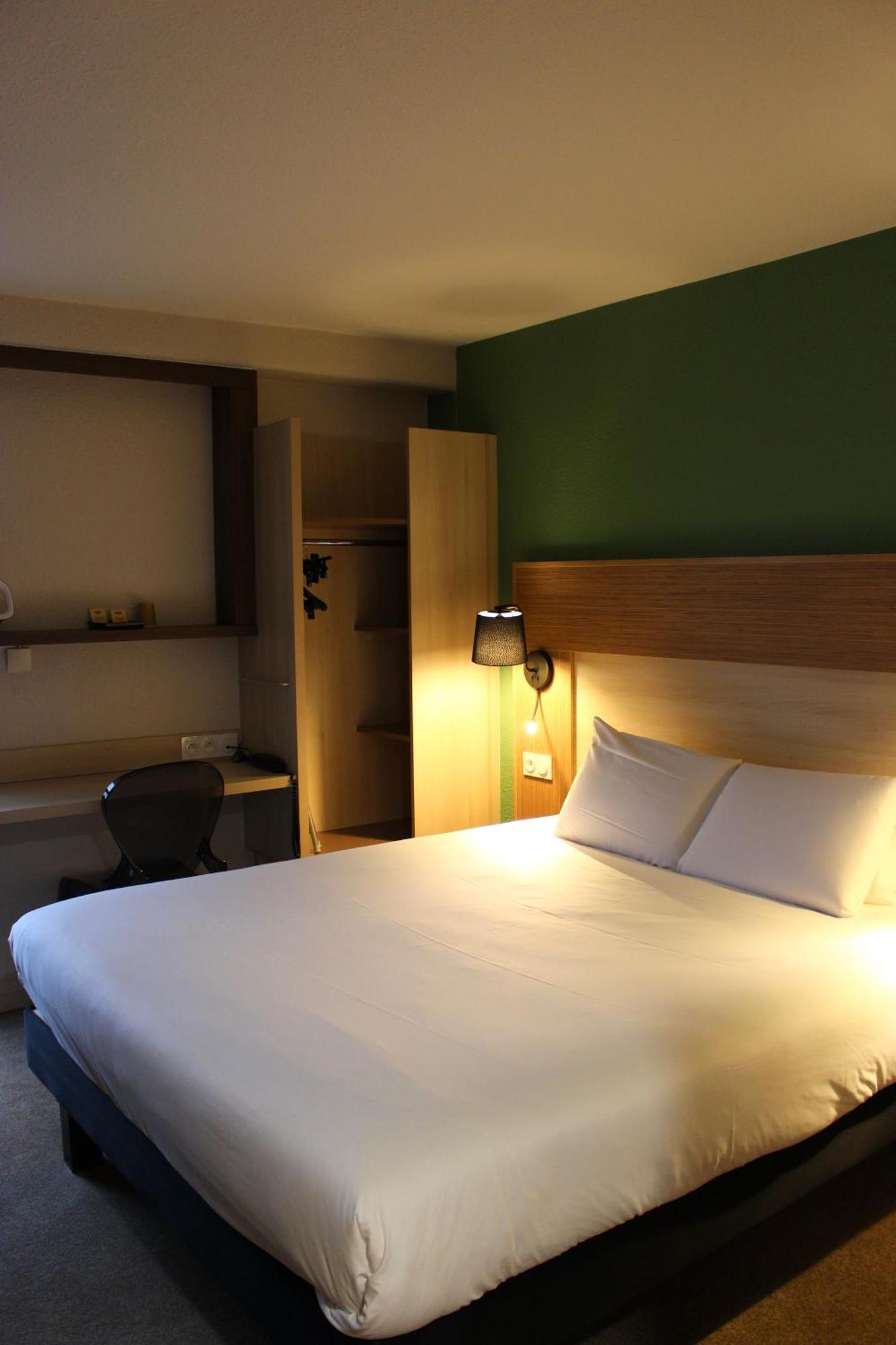 Greet Hotel Dijon Sud Longvic Exterior photo