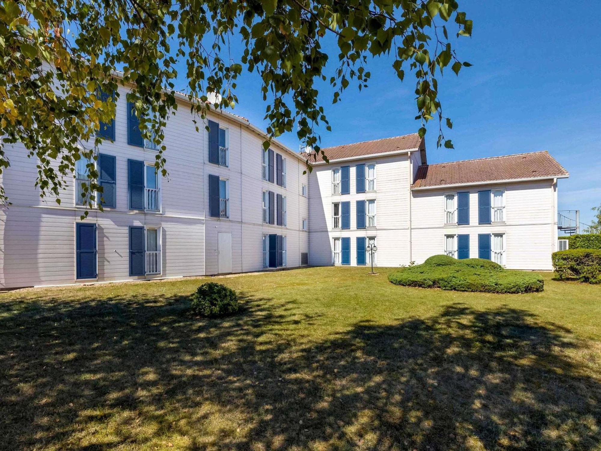 Greet Hotel Dijon Sud Longvic Exterior photo